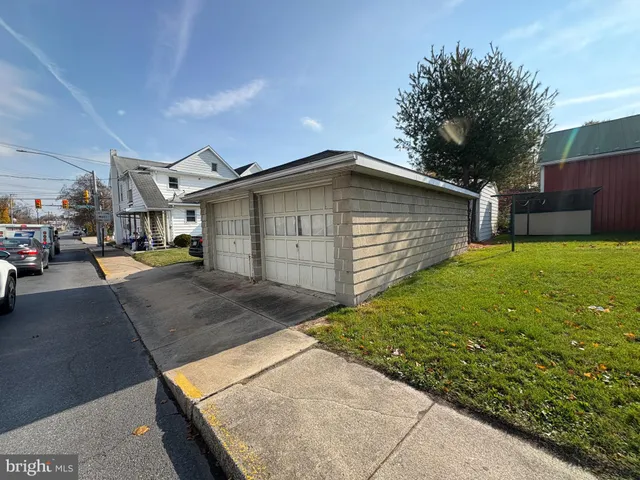 $220,000 | 100 South Fayette Street, Shippensburg, PA 17257