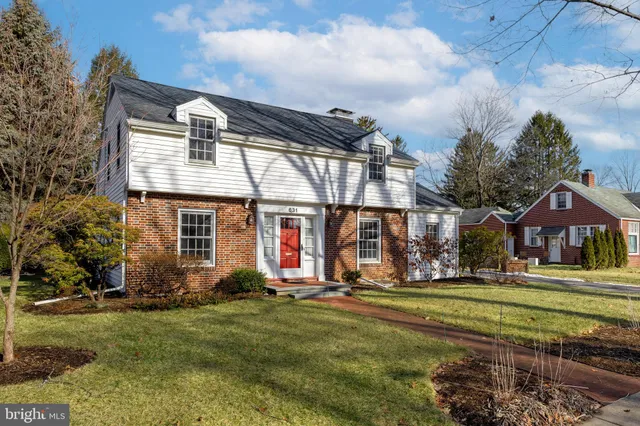 $649,000 | 631 Fairway Road, State College, PA 16803