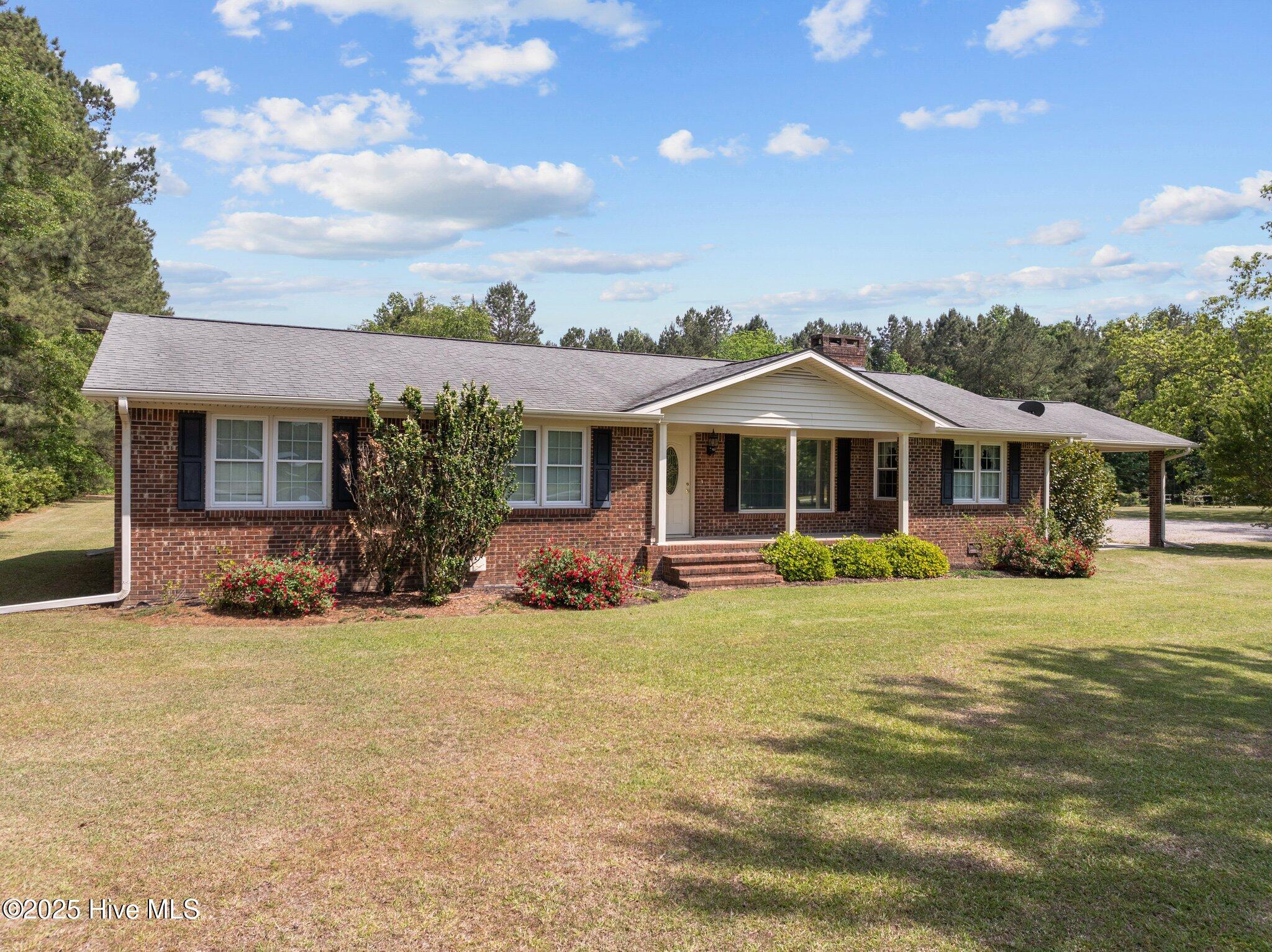 1220 Lizzard Slip Road Washington, NC 27889 - Photo 2 of 58 2-web-or-mls-DJI_0771