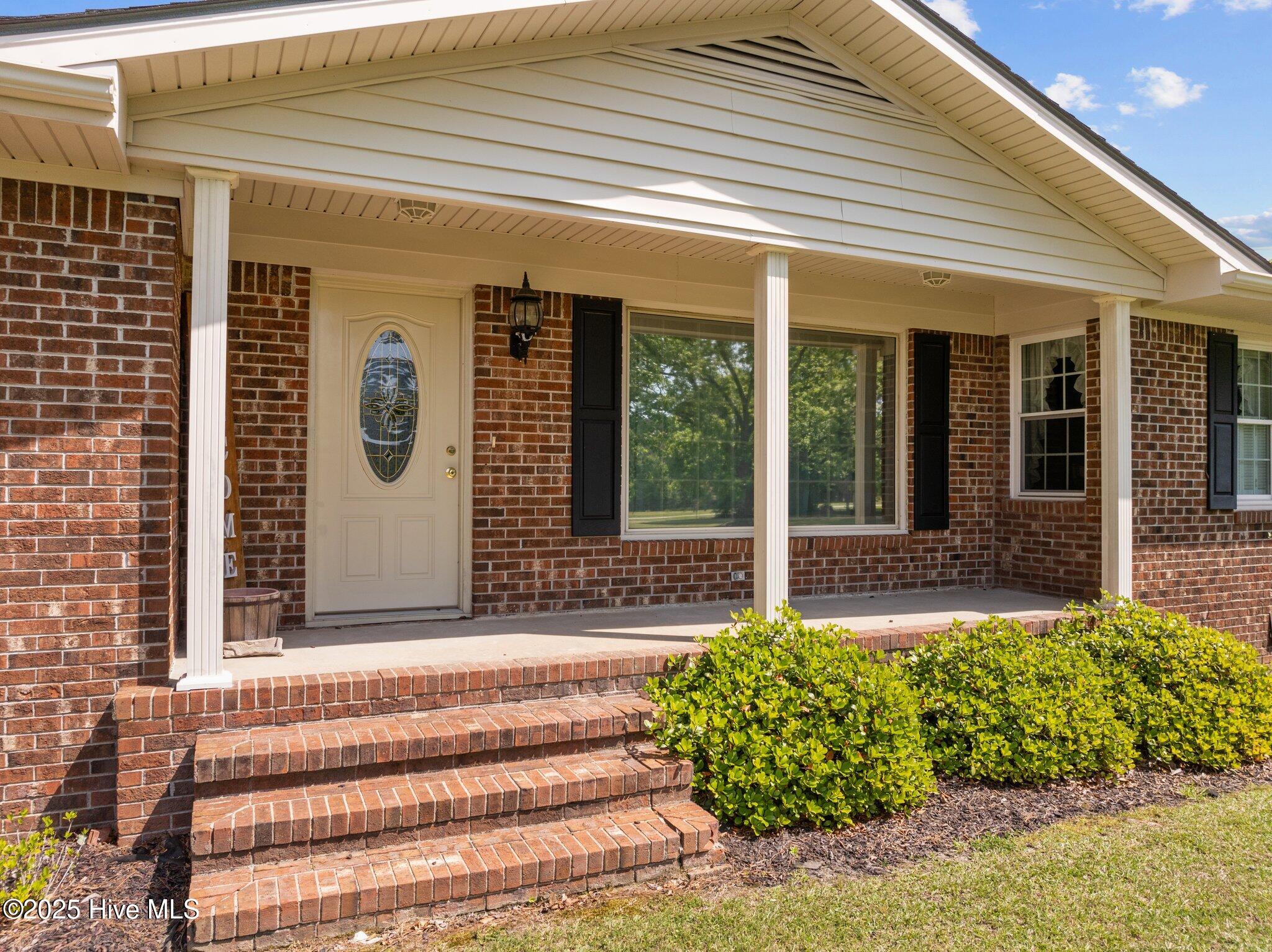 1220 Lizzard Slip Road Washington, NC 27889 - Photo 4 of 58 4-web-or-mls-DJI_0773