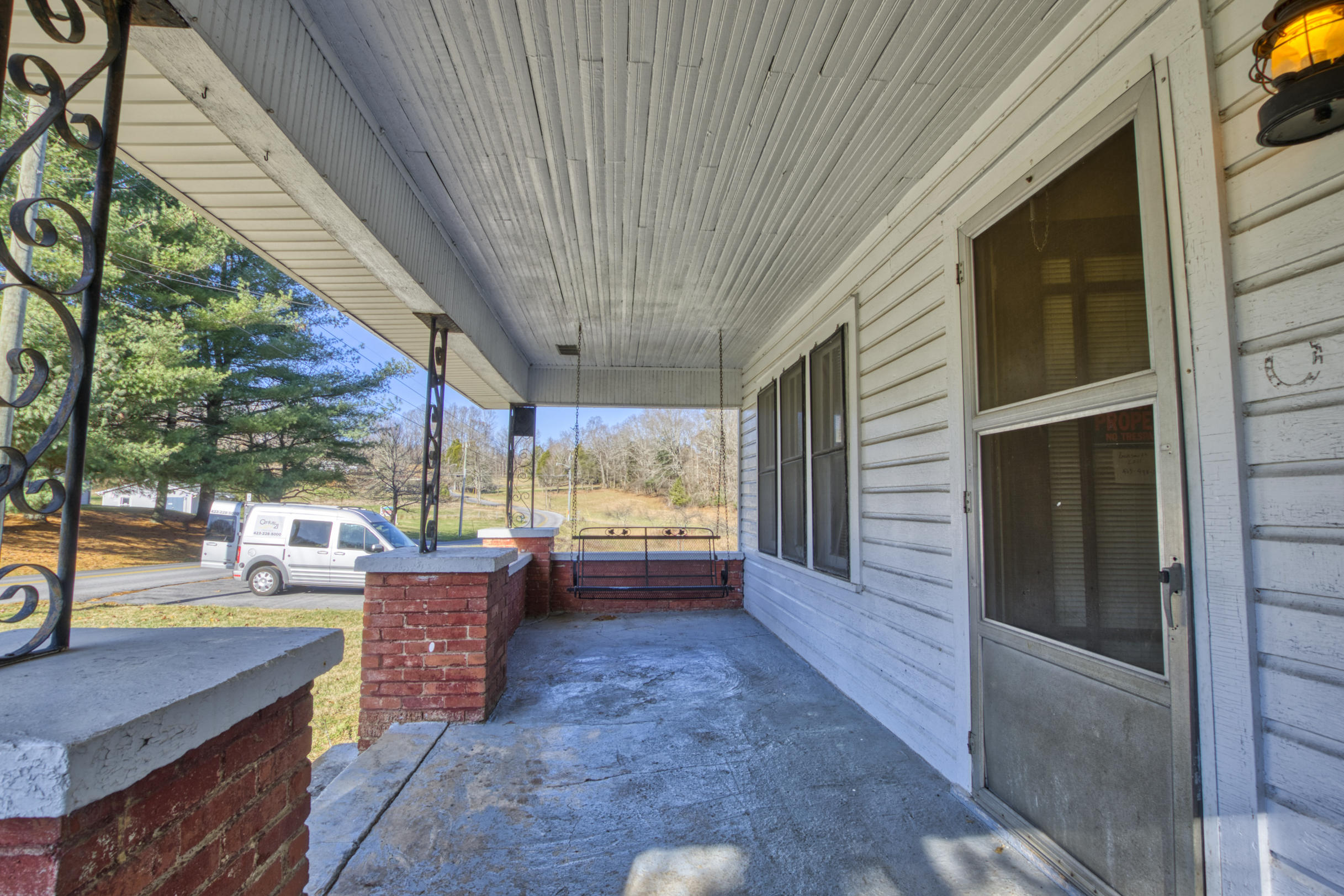 1101 North Paperville Road Bristol, TN 37620 - Photo 23 of 37 DSC_1756