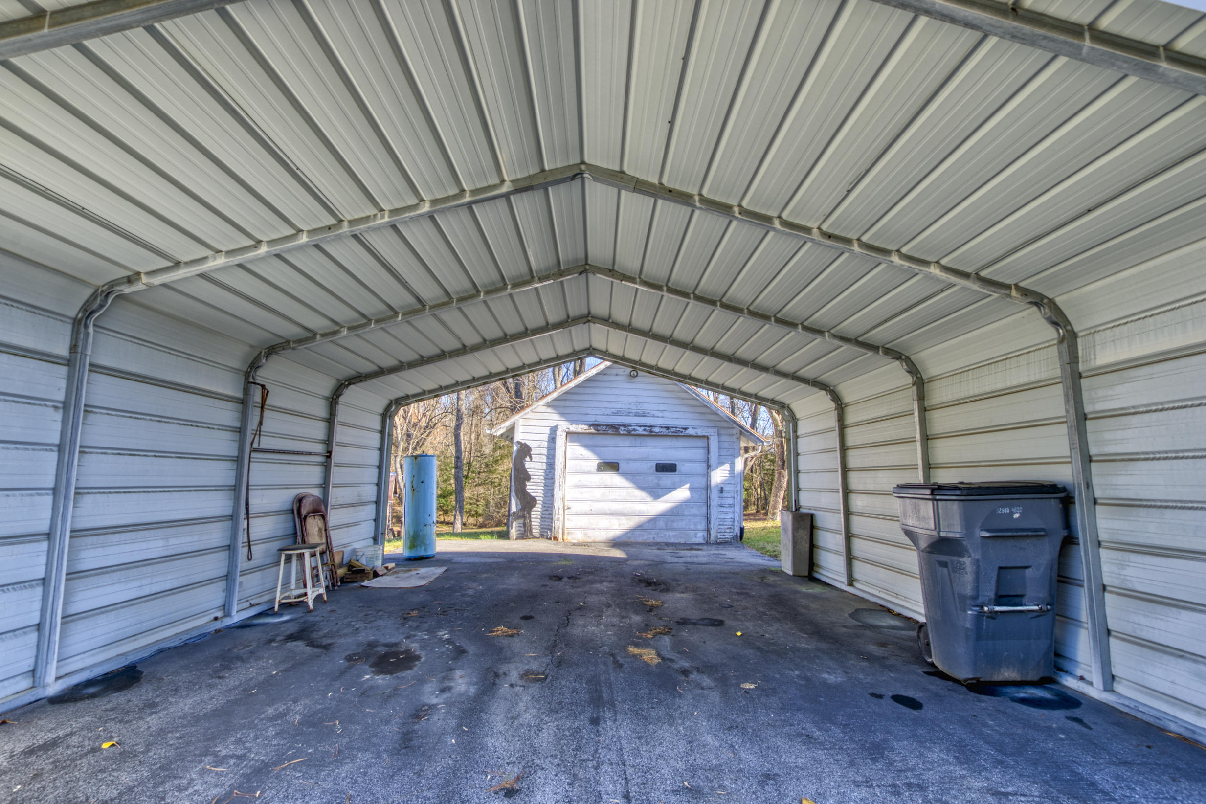 1101 North Paperville Road Bristol, TN 37620 - Photo 27 of 37 DSC_1747