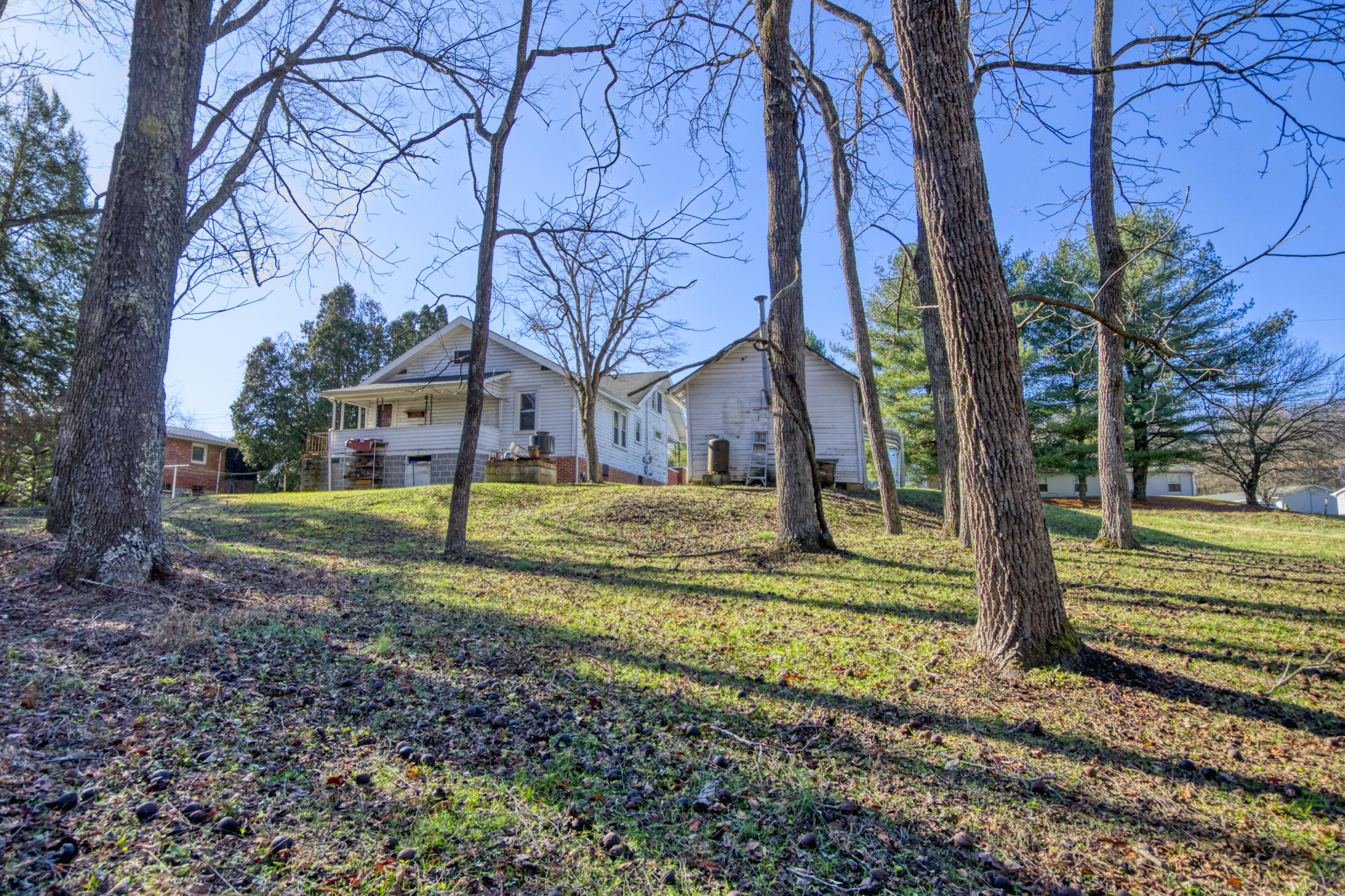 1101 North Paperville Road Bristol, TN 37620 - Photo 34 of 37 DSC_1825