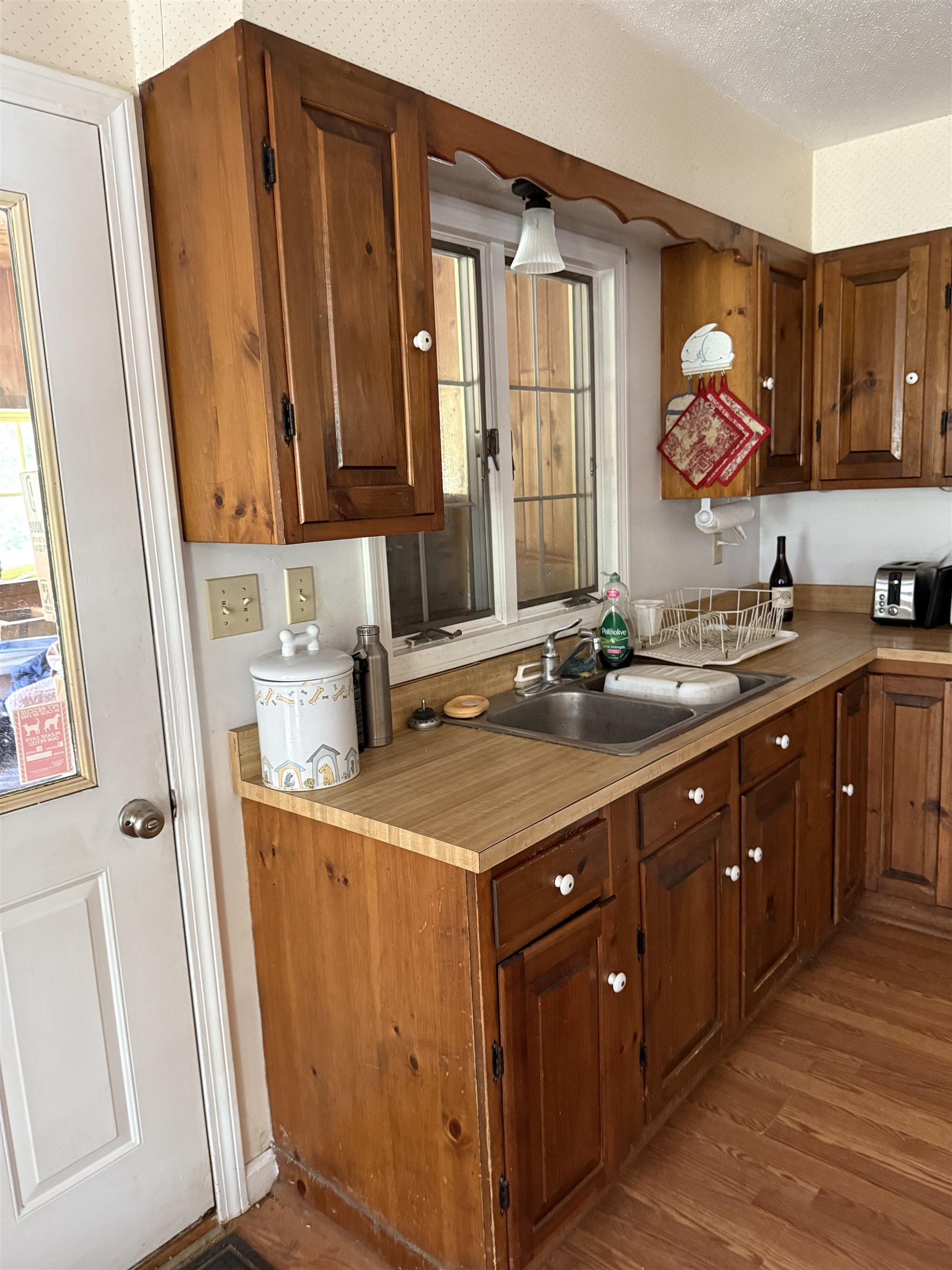 3243 Shunpike Road Mount Holly, VT 05758 - Photo 11 of 47