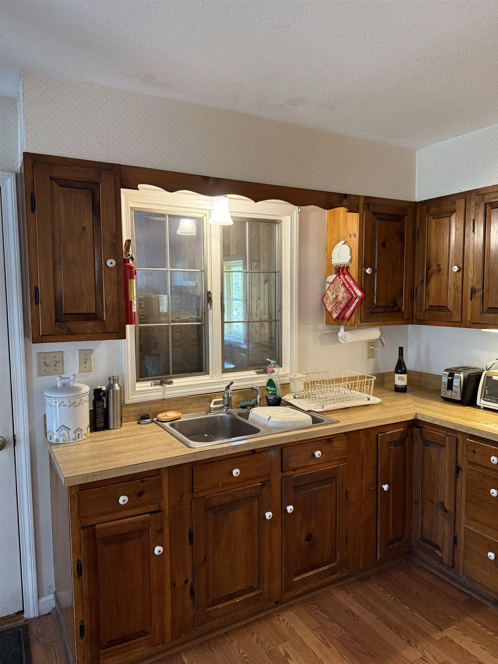 3243 Shunpike Road Mount Holly, VT 05758 - Photo 13 of 47