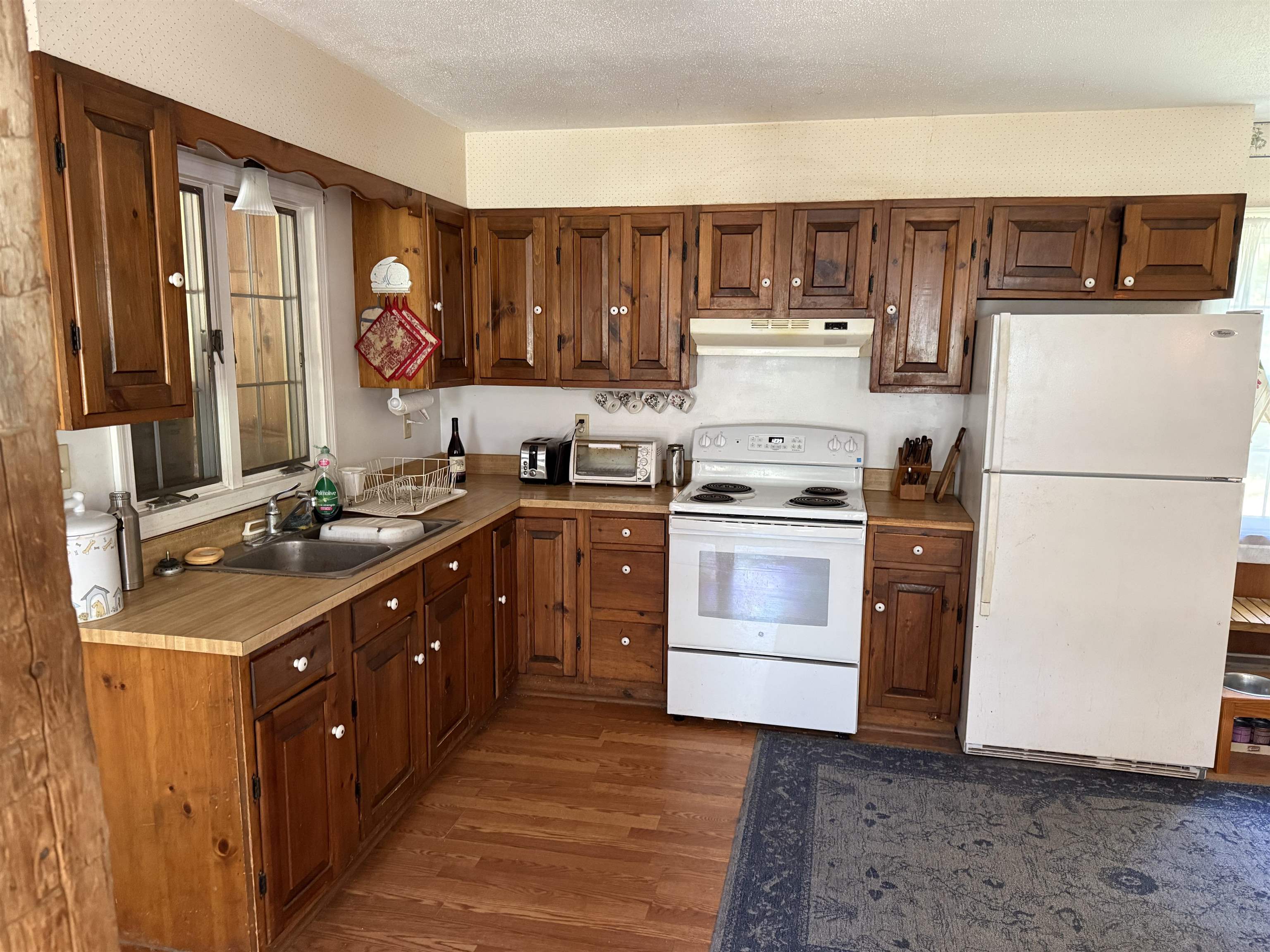 3243 Shunpike Road Mount Holly, VT 05758 - Photo 10 of 47