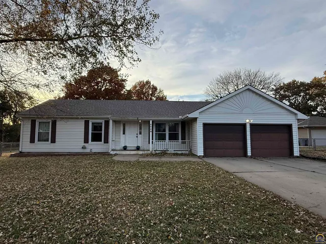 $224,900 | 1005 Lincoln Street, Emporia, KS 66801