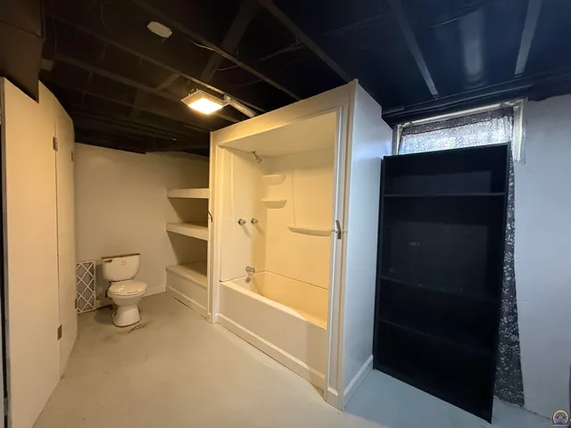 $224,900 | 1005 Lincoln Street, Emporia, KS 66801