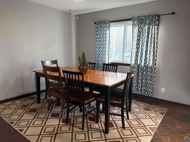 $224,900 | 1005 Lincoln Street, Emporia, KS 66801