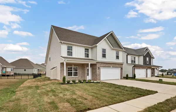 $439,900 | 365 Kingland Lane, Clarksville, TN 37043