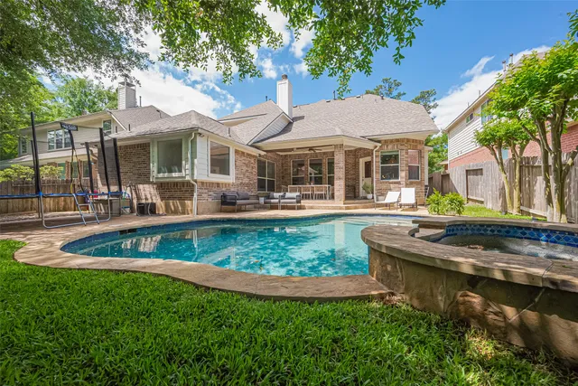 $4,800 | 157 East Frontera Circle, The Woodlands, TX 77382