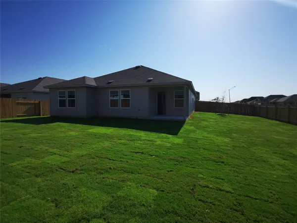 $2,349 | 101 Red Buckeye Street, Hutto, TX 78634