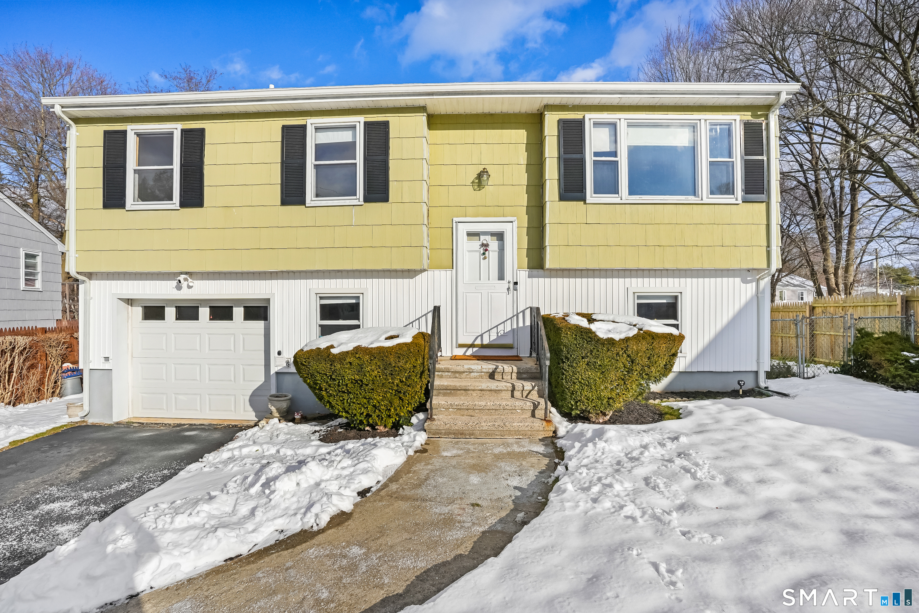 24 Quaker Road Norwalk, CT 06854 - Photo 1 of 1 Gallery Image 1