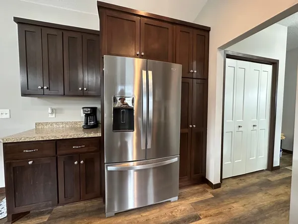 $285,000 | 215 8th Avenue Northeast, Isanti, MN 55040