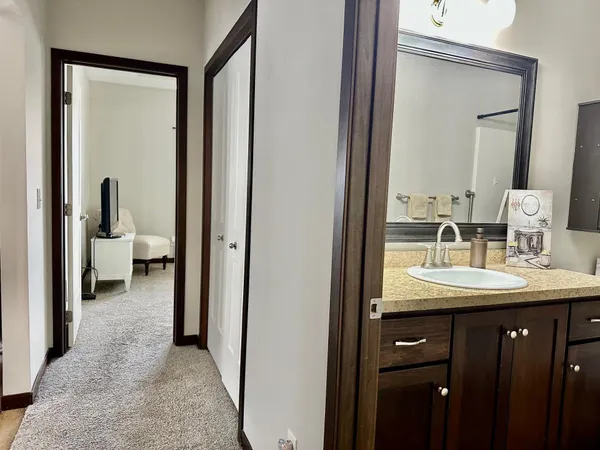 $285,000 | 215 8th Avenue Northeast, Isanti, MN 55040