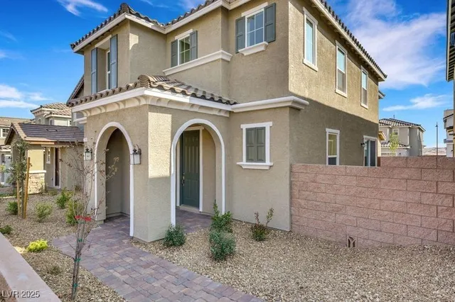 $2,900 | 2770 Alfena Place, Henderson, NV 89044