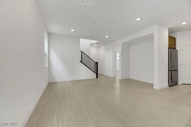 $2,900 | 2770 Alfena Place, Henderson, NV 89044