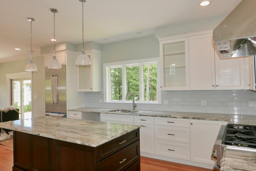 6 Indian Road Saugus, MA 01906 - Photo 9 of 30 Gallery Image 9