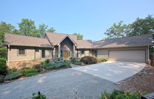 137 Fox Ridge Lane Caryville, TN 37714 - Photo 1 of 1 Primary Photo