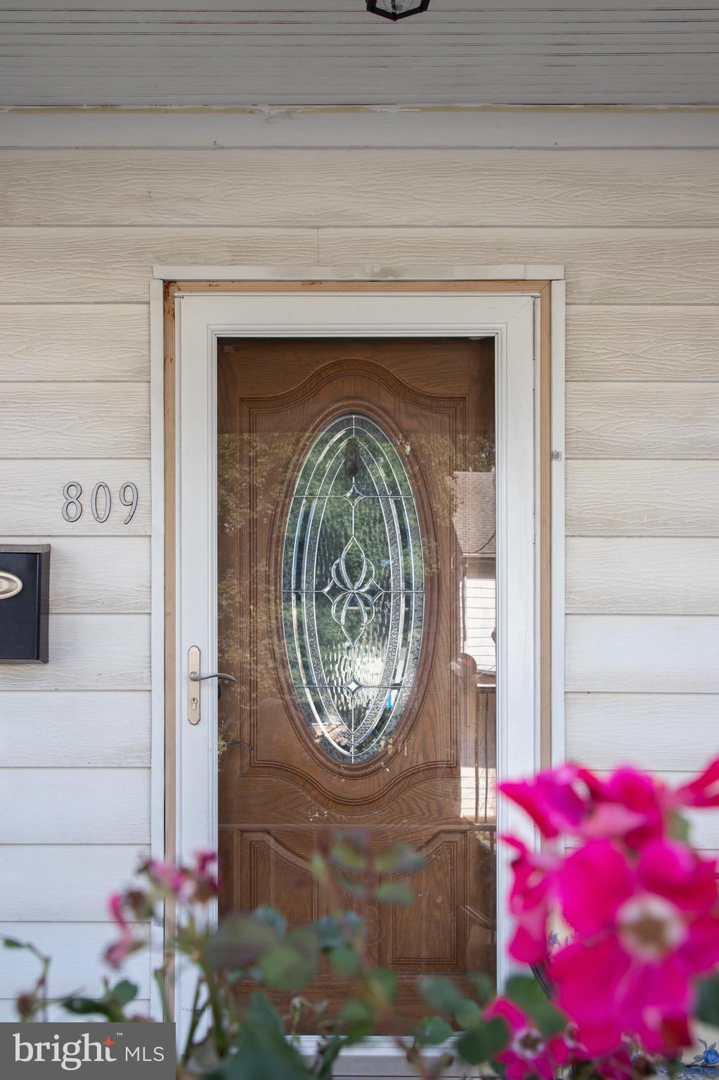 809 Cornwall Road Lebanon, PA 17042 - Photo 2 of 24 Gallery Image 2