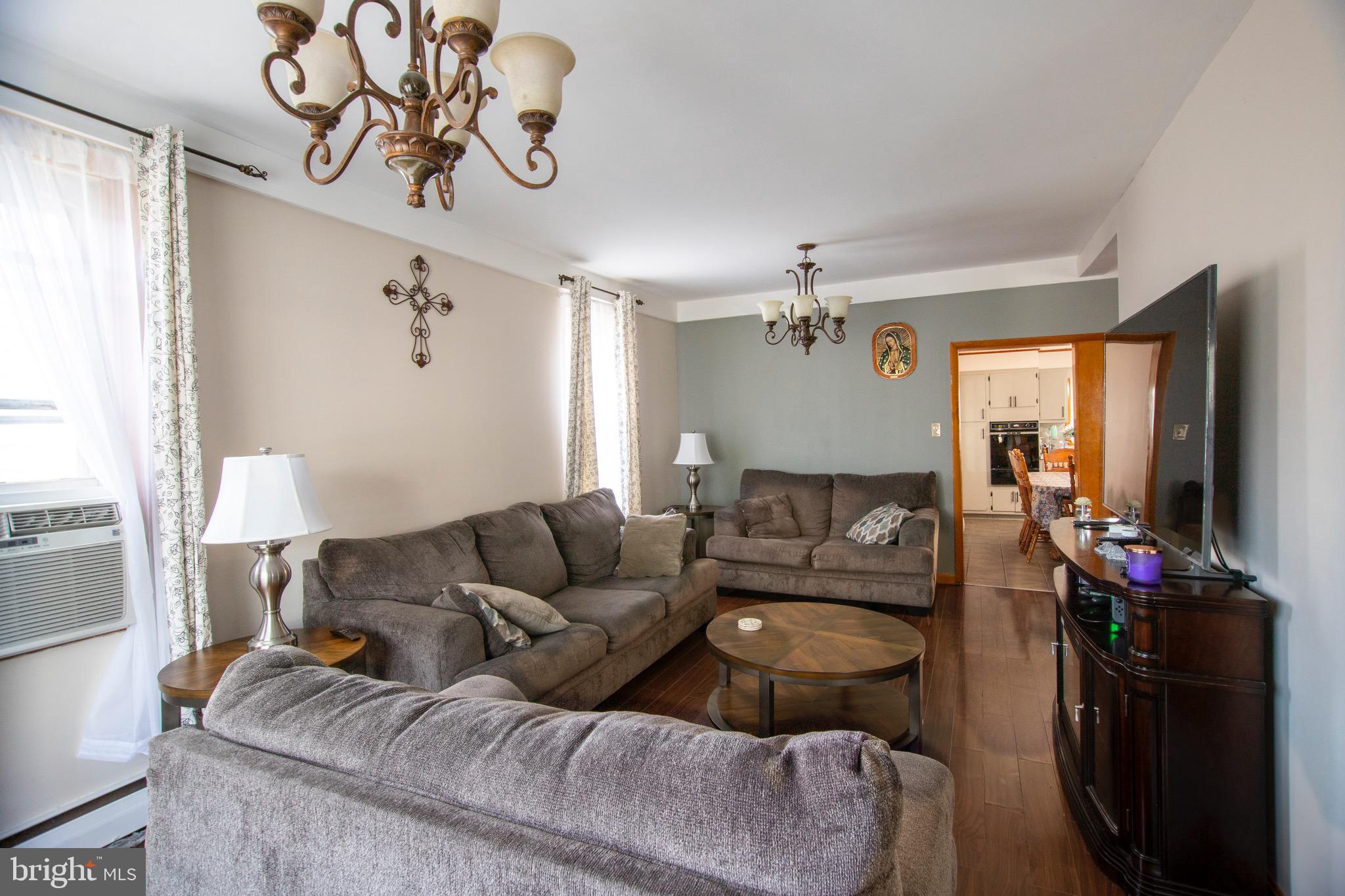 809 Cornwall Road Lebanon, PA 17042 - Photo 3 of 24 Gallery Image 3