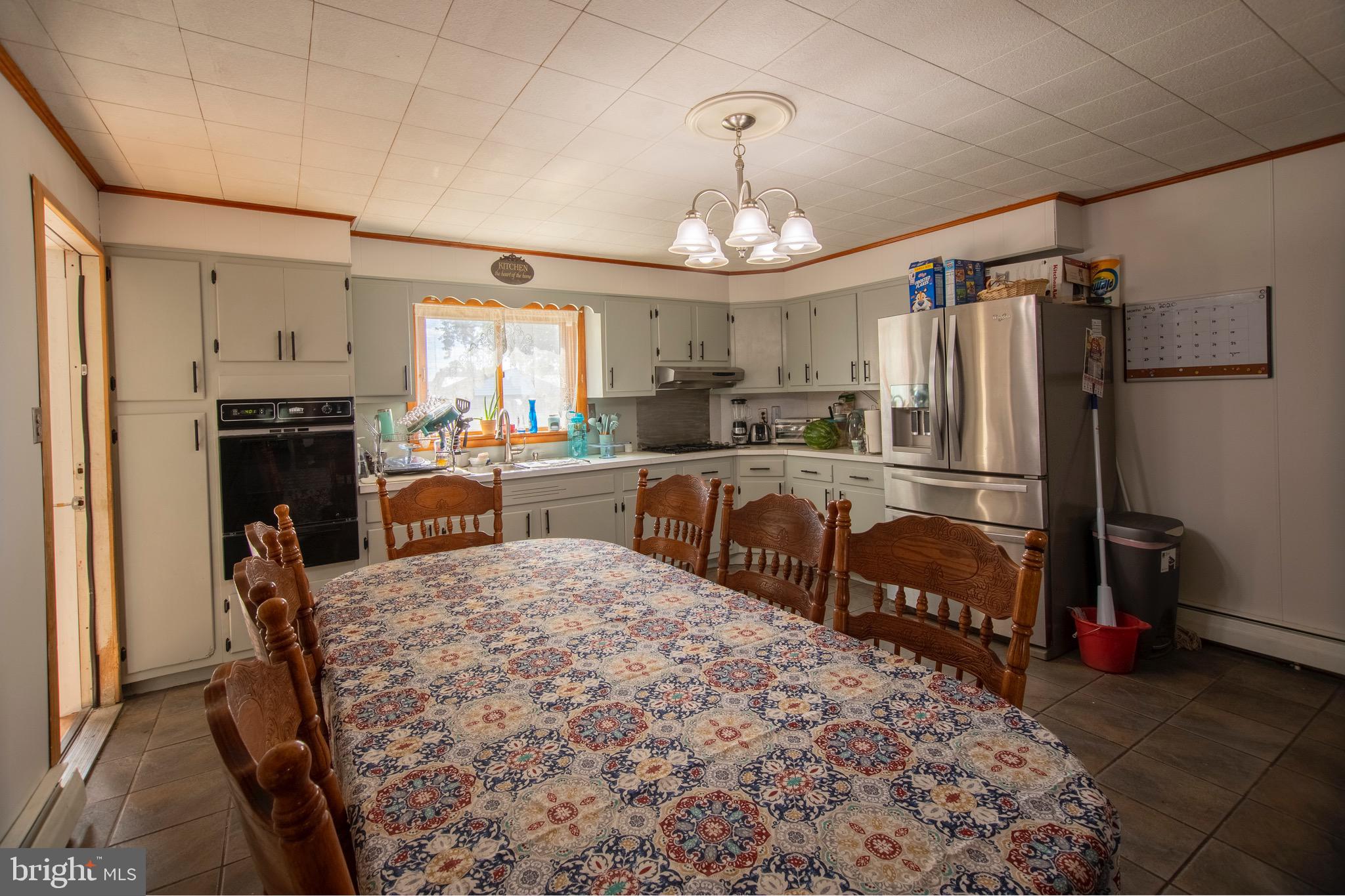 809 Cornwall Road Lebanon, PA 17042 - Photo 6 of 24 Gallery Image 6