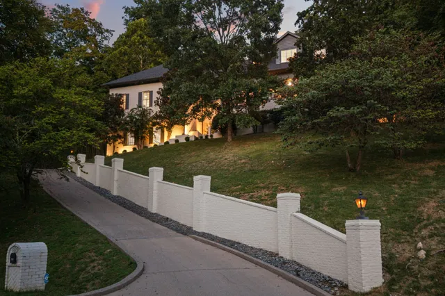 $3,100,000 | 937 Travelers Court, Nashville, TN 37220