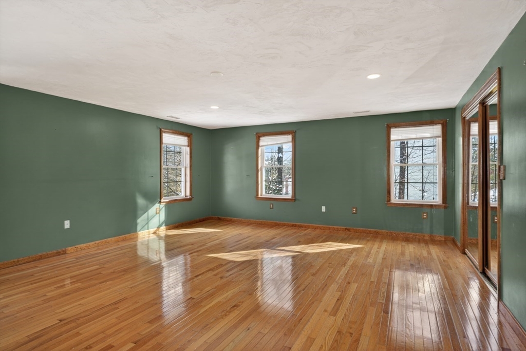 11 Yeoman Road Charlton, MA 01507 - Photo 23 of 35