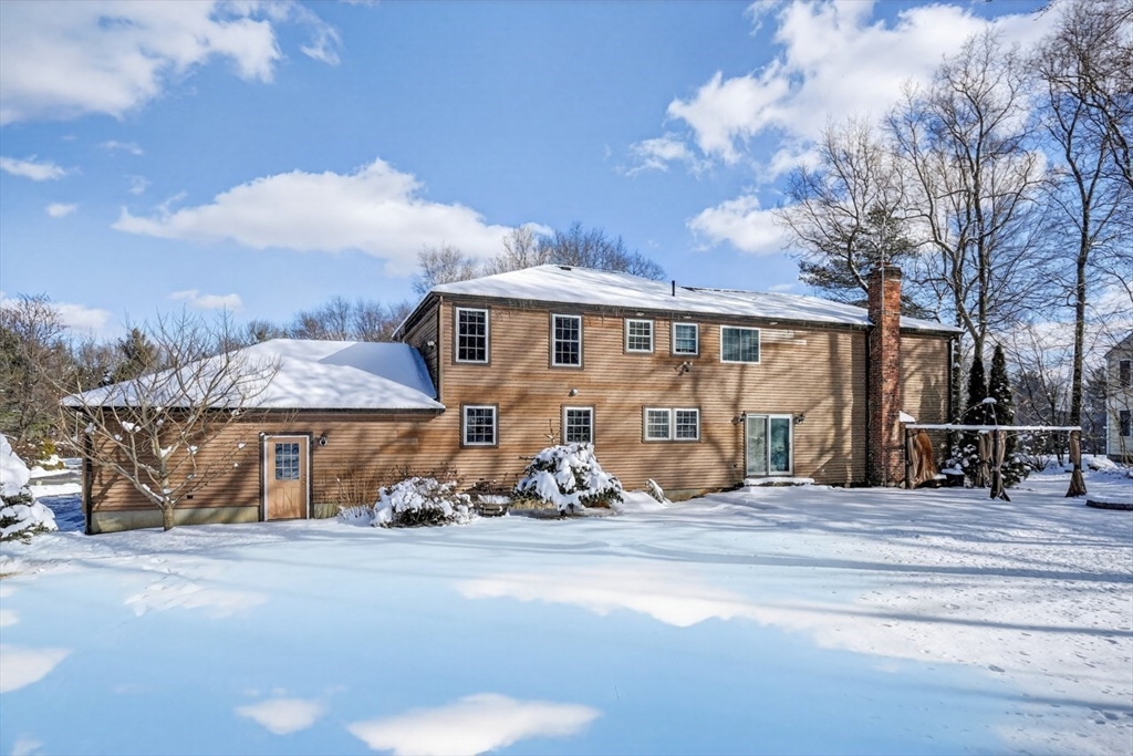 11 Yeoman Road Charlton, MA 01507 - Photo 3 of 35