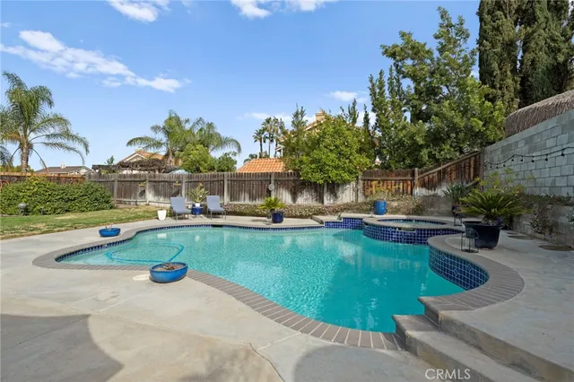 $697,000 | 25454 Alpine Court, Murrieta, CA 92563