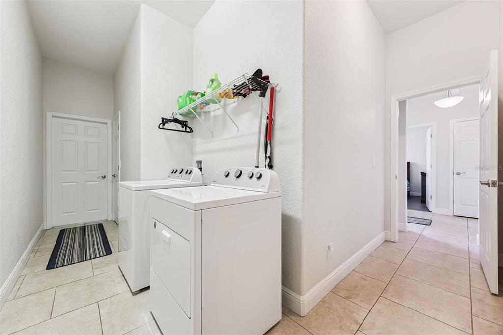 2004 Winnipeg Way Groveland, FL 34736 - Photo 12 of 22