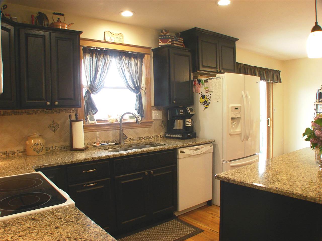 8370 North Woodbridge Road Wheeler, MI 48662 - Photo 9 of 43 1861800-8.JPG