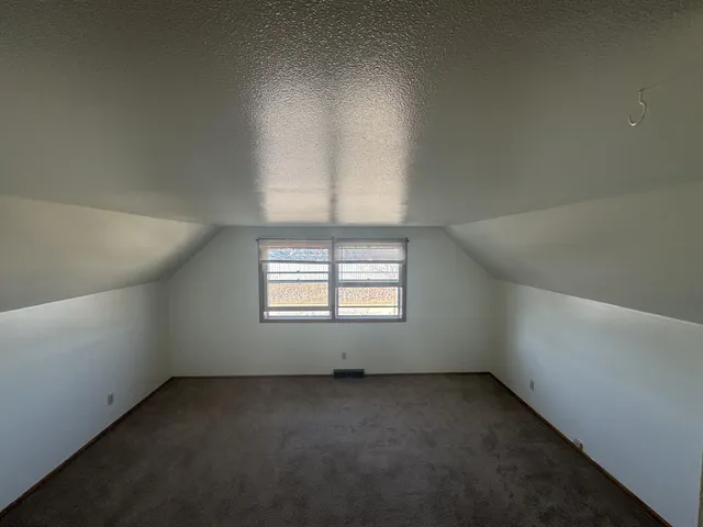 $384,900 | 2831 East Carpenter Avenue, Cudahy, WI 53110