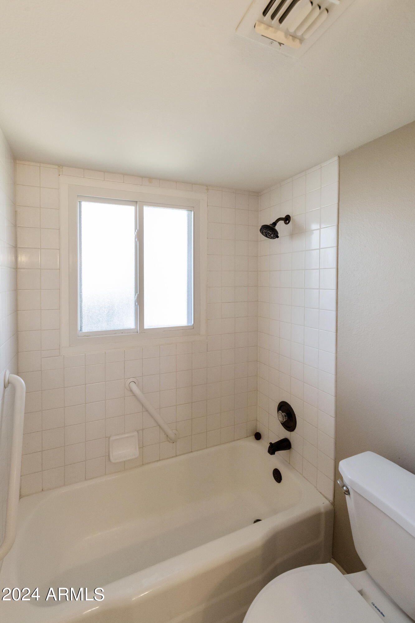 131 North Higley Road, Unit 116 Mesa, AZ 85205 - Photo 18 of 32 116 Bath