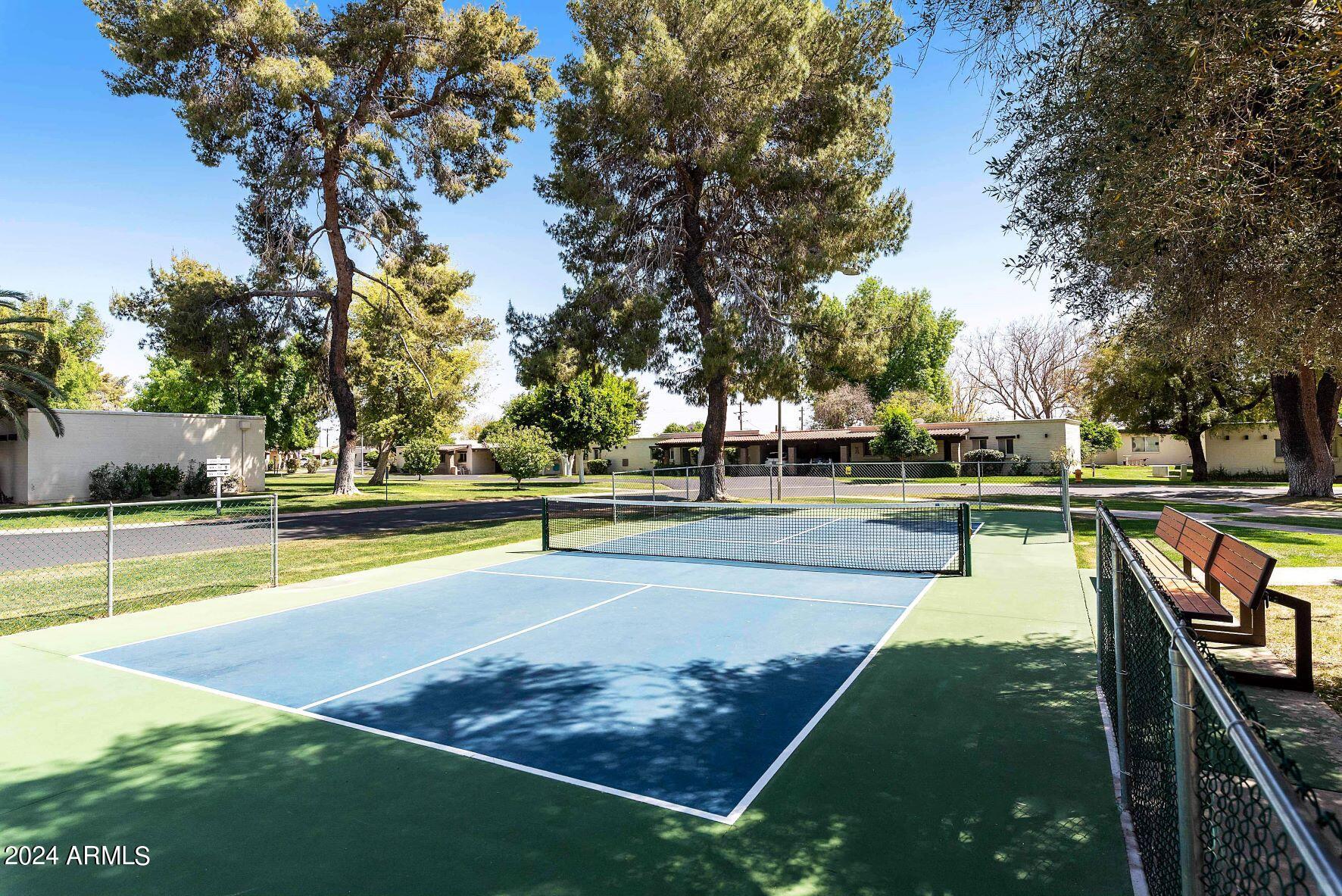 131 North Higley Road, Unit 116 Mesa, AZ 85205 - Photo 27 of 32 Casa de Paz Pickleball Court