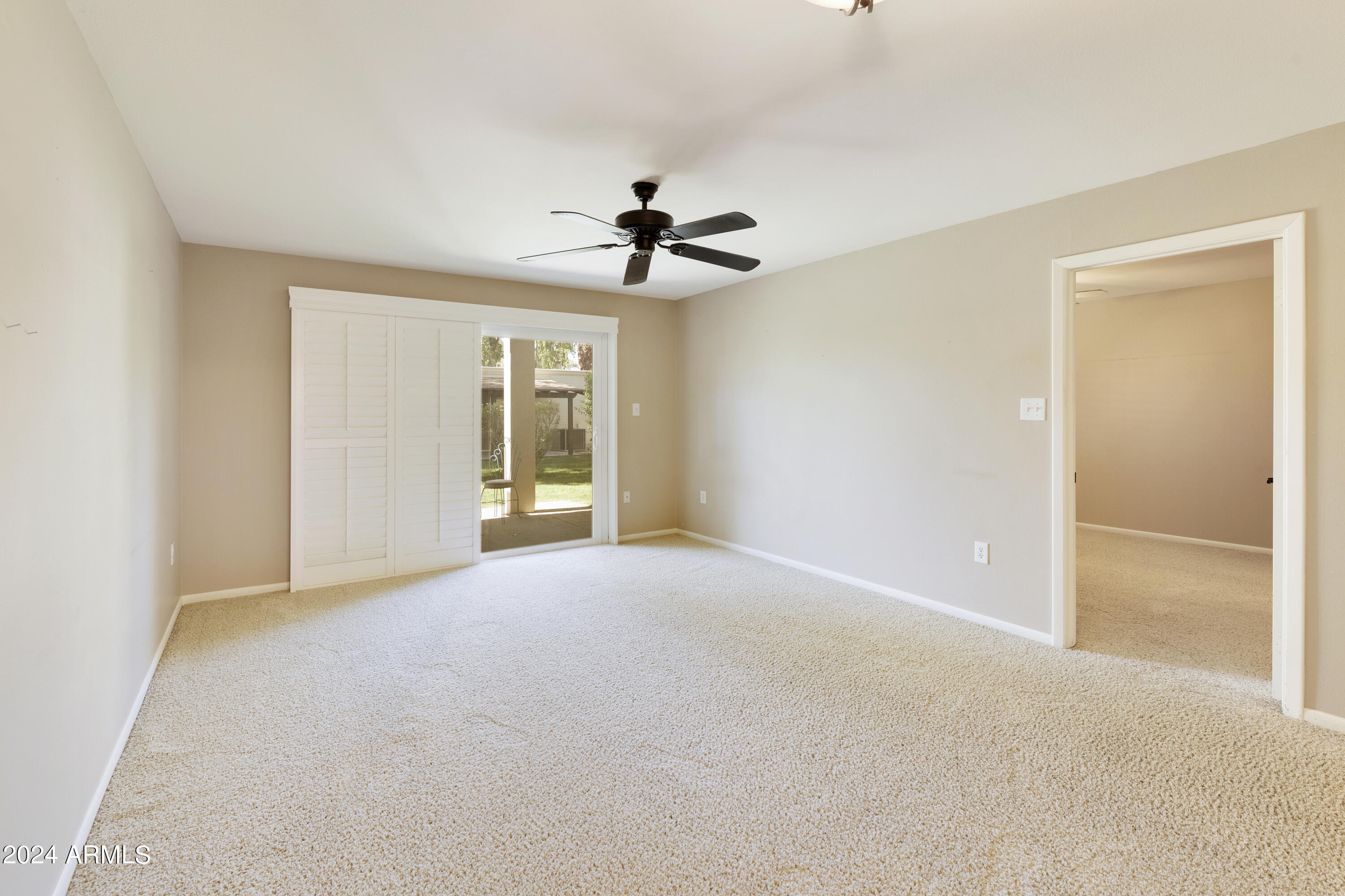 131 North Higley Road, Unit 116 Mesa, AZ 85205 - Photo 9 of 32 116 Living Dining 2