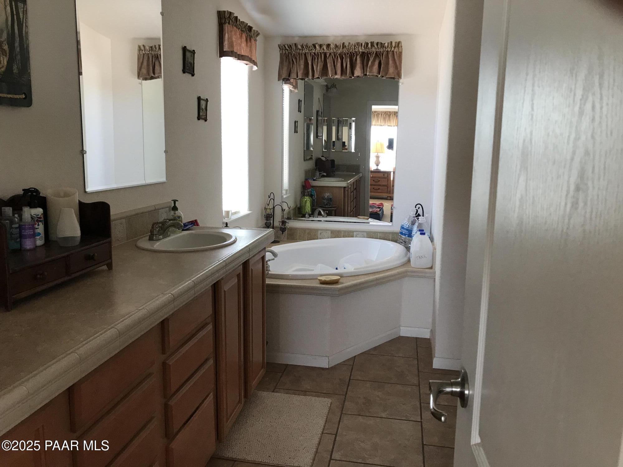 30603 Bucks Road Seligman, AZ 86337 - Photo 16 of 29 IMG_4249