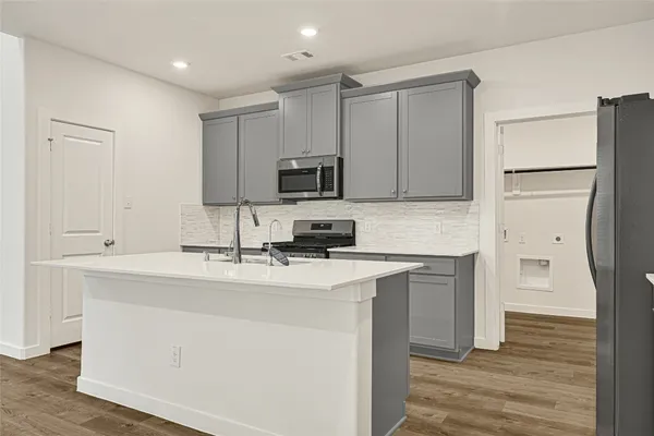 $2,690 | 31823 Autumn Spur Lane, Hockley, TX 77447