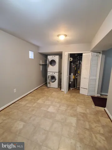 $2,350 | 573 Highland Towne Lane, Warrenton, VA 20186