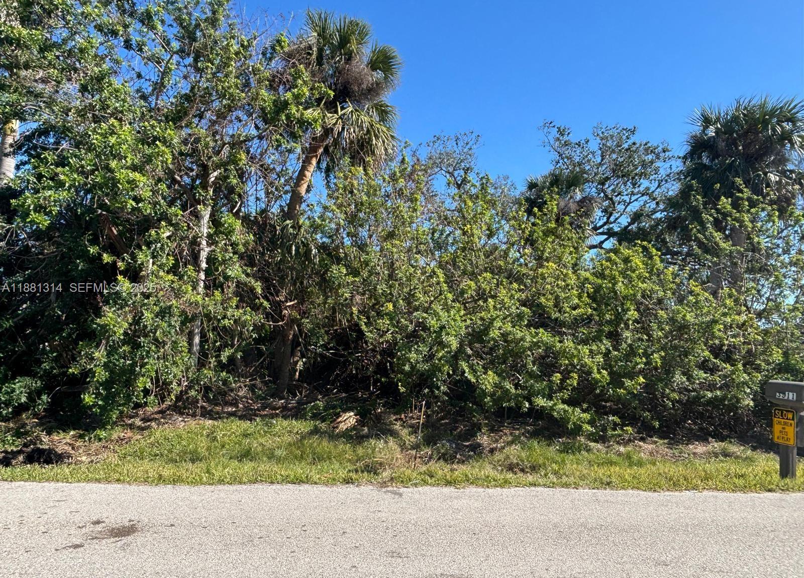 3310 Ash Street Punta Gorda, FL 33950 - Photo 4 of 4