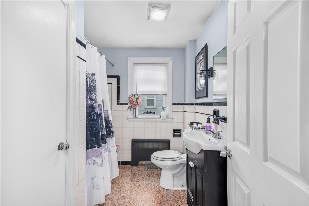 10 Booth Avenue Pawtucket, RI 02861 - Photo 29 of 48