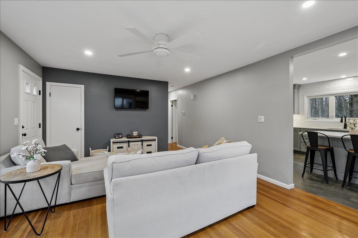 26 Bert Street Hooksett, NH 03106 - Photo 11 of 49