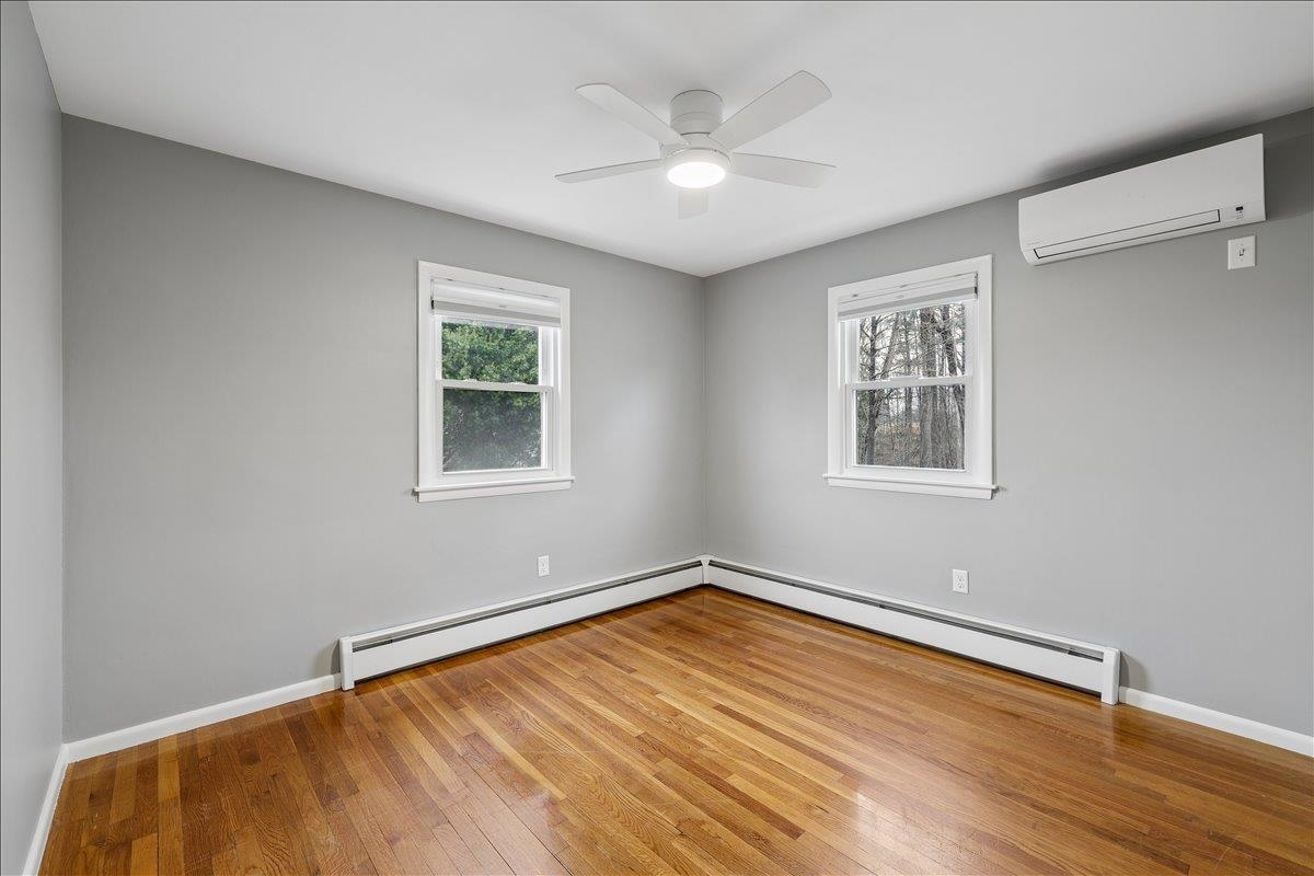 26 Bert Street Hooksett, NH 03106 - Photo 19 of 49