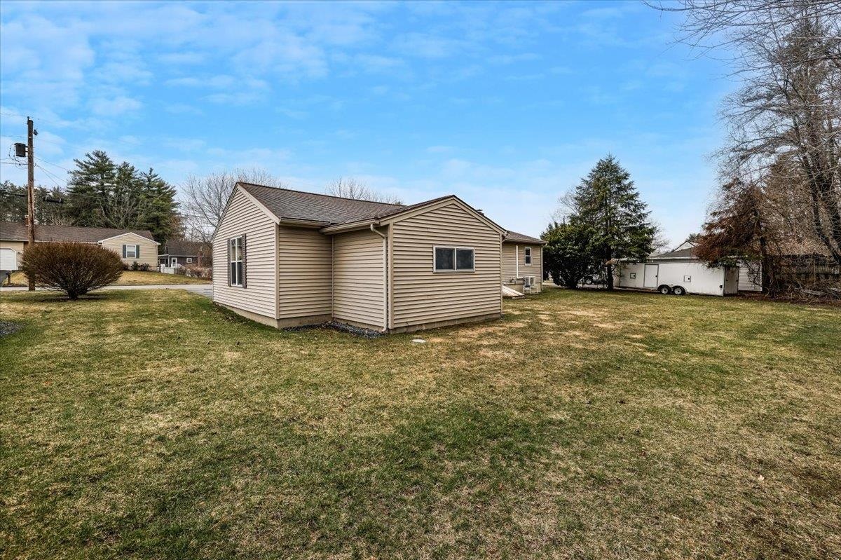 26 Bert Street Hooksett, NH 03106 - Photo 32 of 49