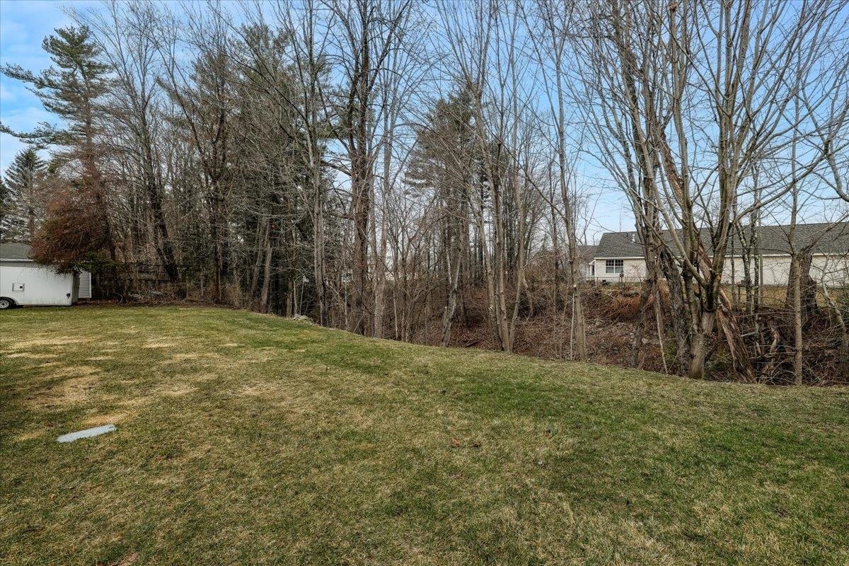 26 Bert Street Hooksett, NH 03106 - Photo 33 of 49