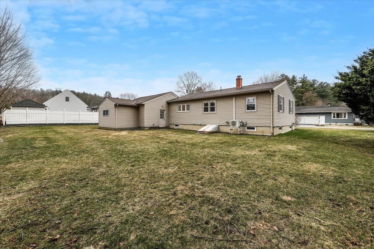 26 Bert Street Hooksett, NH 03106 - Photo 35 of 49