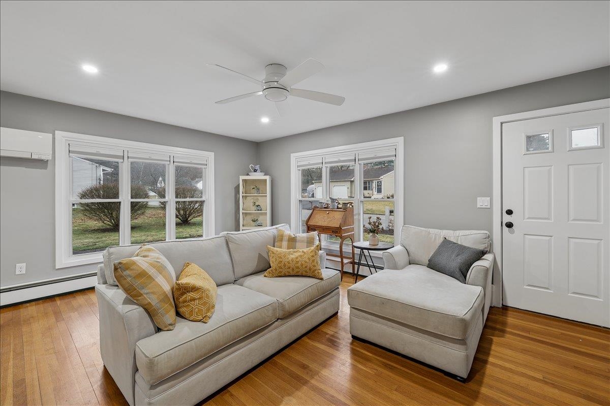 26 Bert Street Hooksett, NH 03106 - Photo 10 of 49