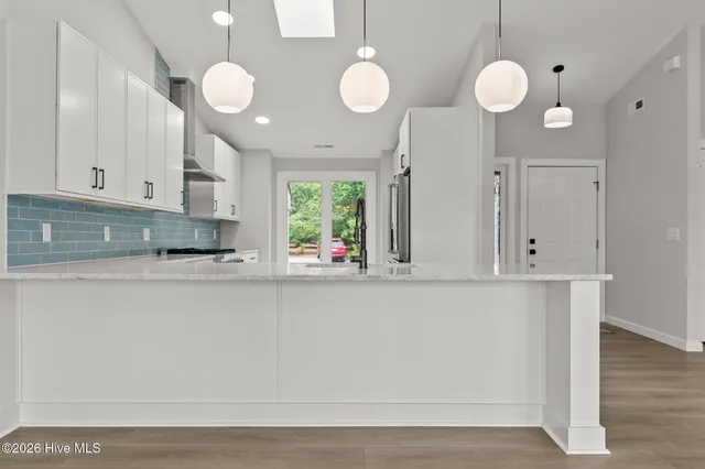 $685,000 | 21 Lake Pinehurst Villas Road, Pinehurst, NC 28374