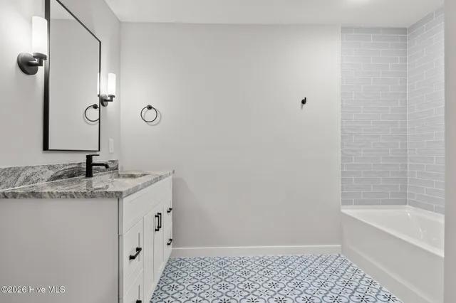 $685,000 | 21 Lake Pinehurst Villas Road, Pinehurst, NC 28374