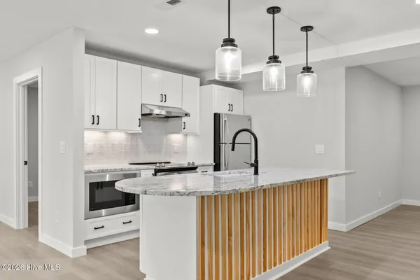 $683,000 | 21 Lake Pinehurst Villas Road, Pinehurst, NC 28374